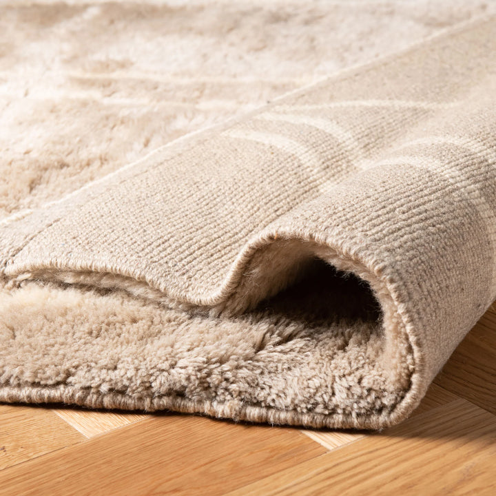Beige Wool Beni Ourain Rug with Soft Berber Patterns from Morocco, Handwoven Traditional Moroccan Carpet Detail
