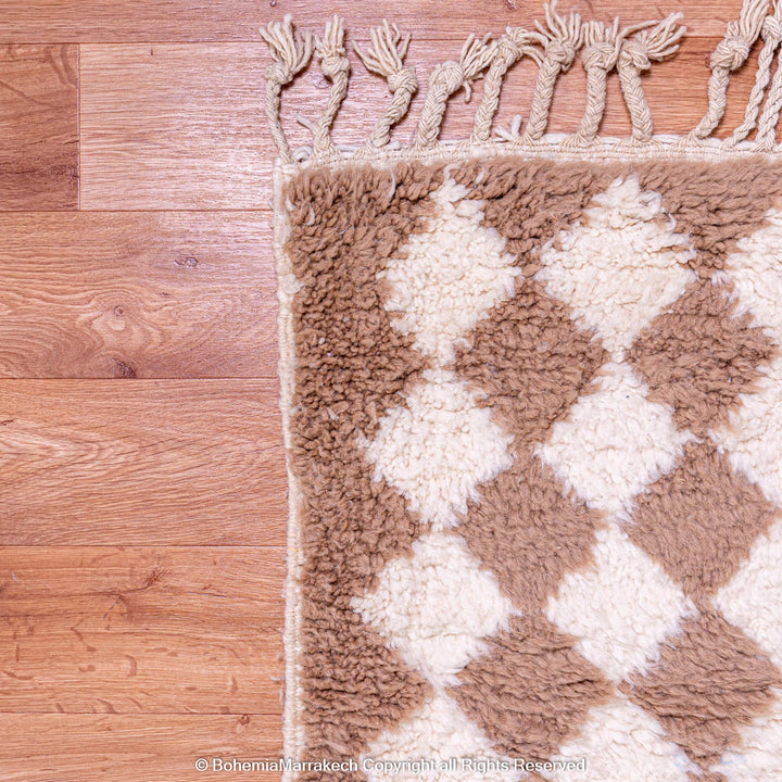 Handmade Moroccan rug with brown and white diamond pattern – wool area rug