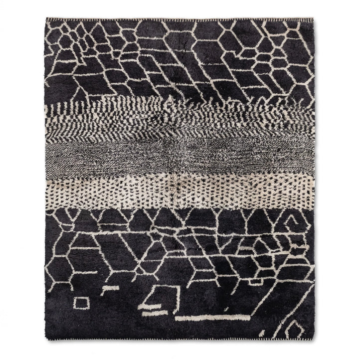 Black & White Abstract Handmade Moroccan Wool Rug with Geometric Pattern, Perfect for Modern Spaces. Moroccan Rugs for Sale Online.