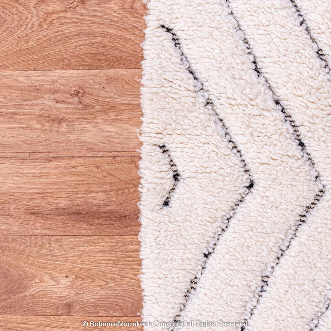 White Moroccan wool shag rug with black diamond lines