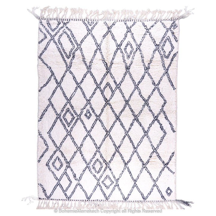 Black and white diamond pattern Moroccan wool rug handmade