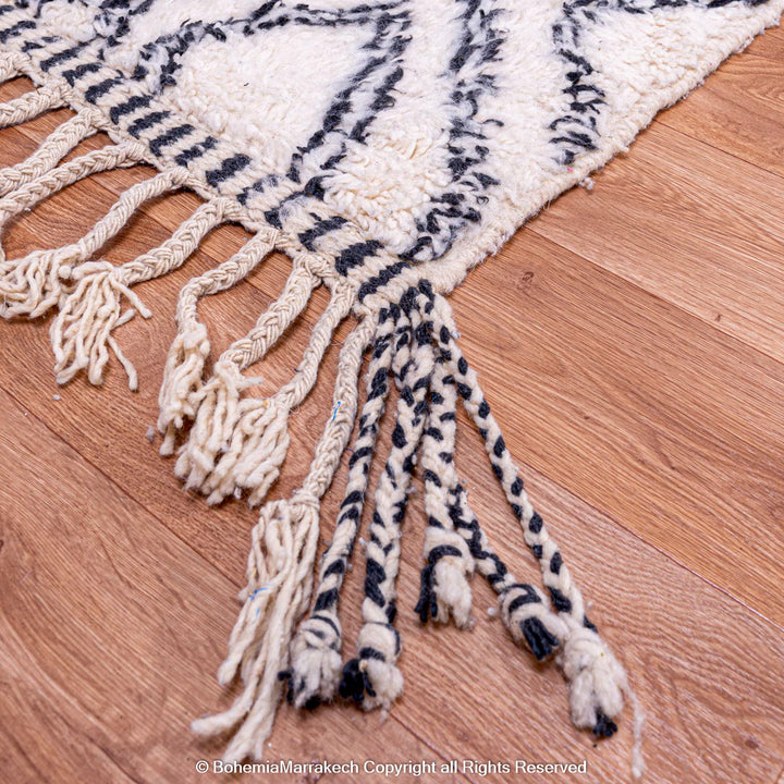 Black and white diamond pattern Moroccan wool rug handmade