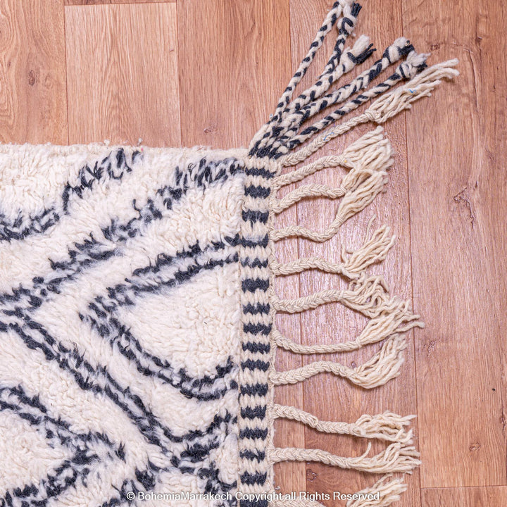 Black and white diamond pattern Moroccan wool rug handmade