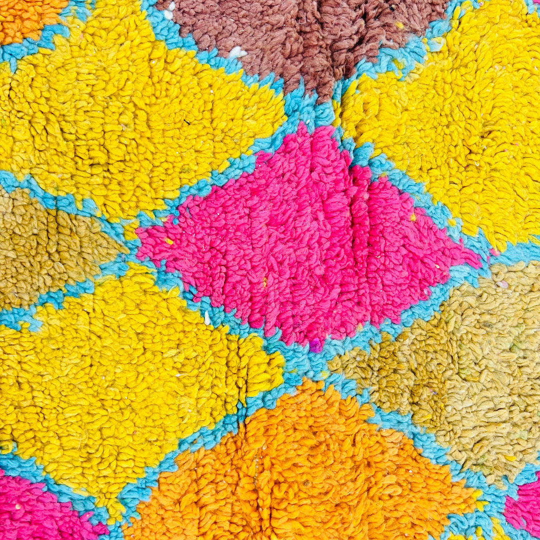 Colorful diamond-patterned vintage Moroccan rug – Rug 632, 245x156 cm