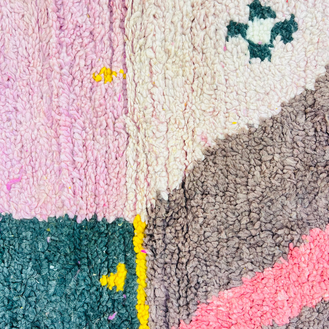 Colorful abstract Moroccan wool rug with geometric patterns – Rug 707, size 265x156 cm