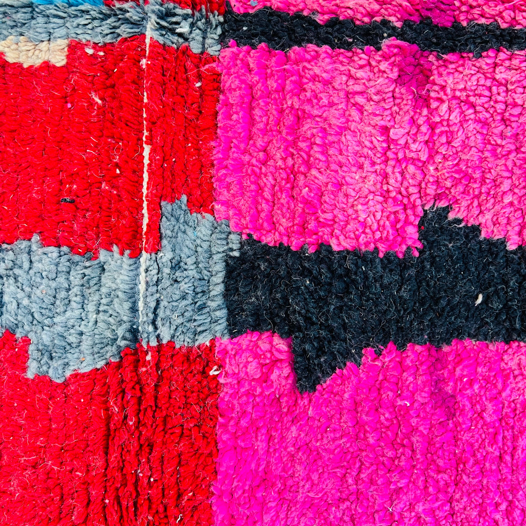 Colorful Vintage Moroccan Wool Rug with red, orange, pink, beige, and blue blocks – Rug No. 702 – 262x154 cm