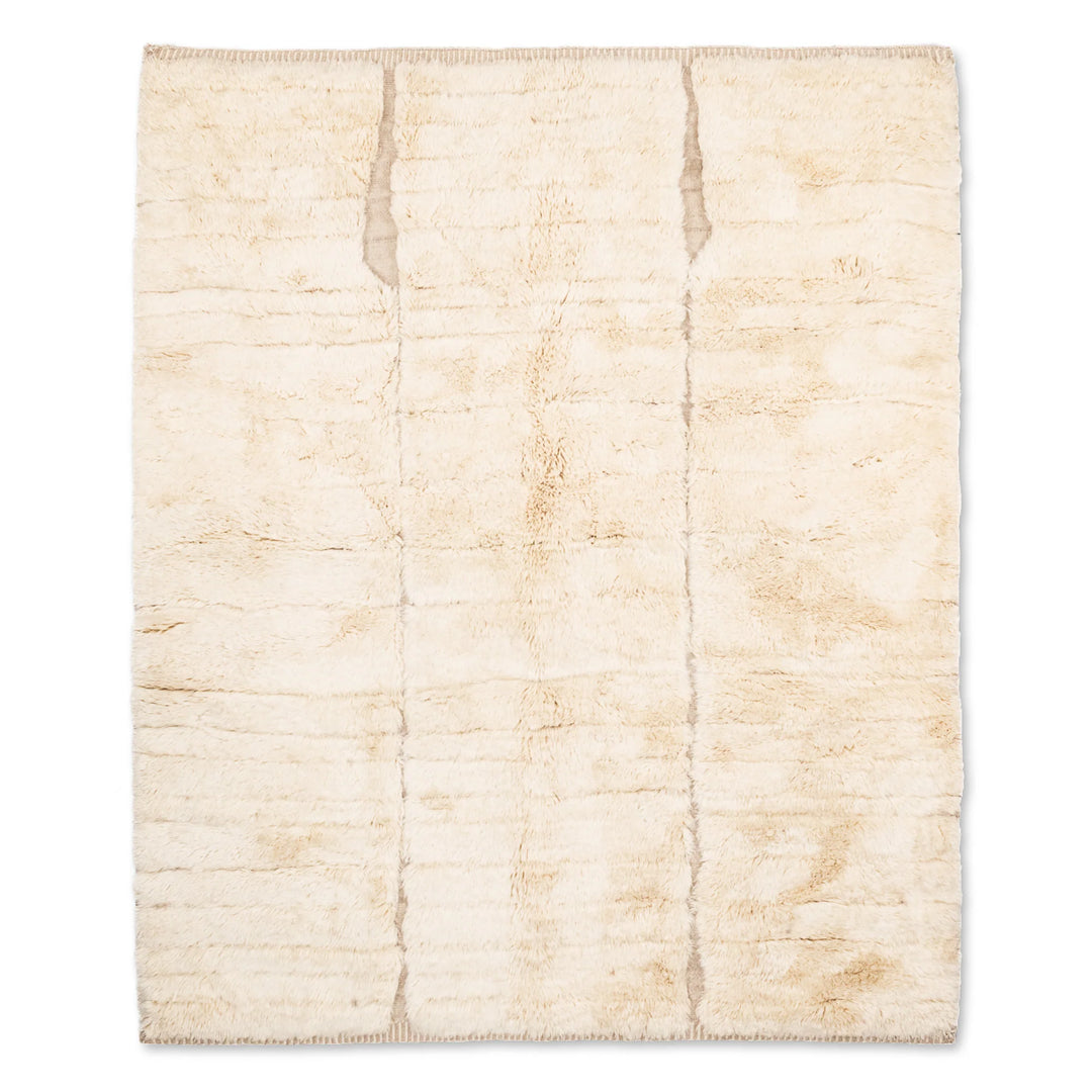 Minimalist Cream Beni Mrirt Moroccan wool rug with Berber pattern, ideal for modern interiors.