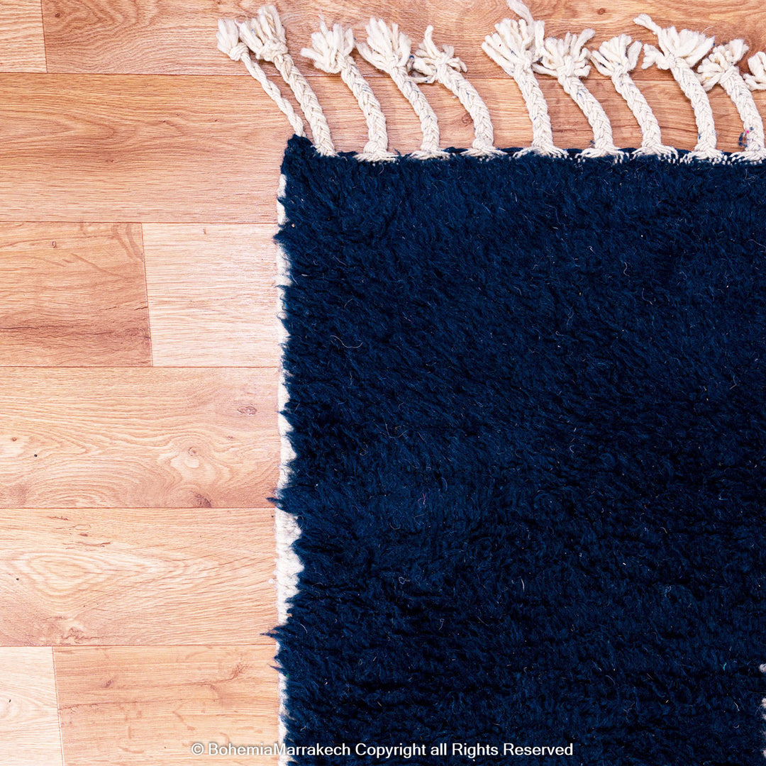 Deep blue Moroccan wool rug with ivory geometric diamond design – handmade Berber shag rug