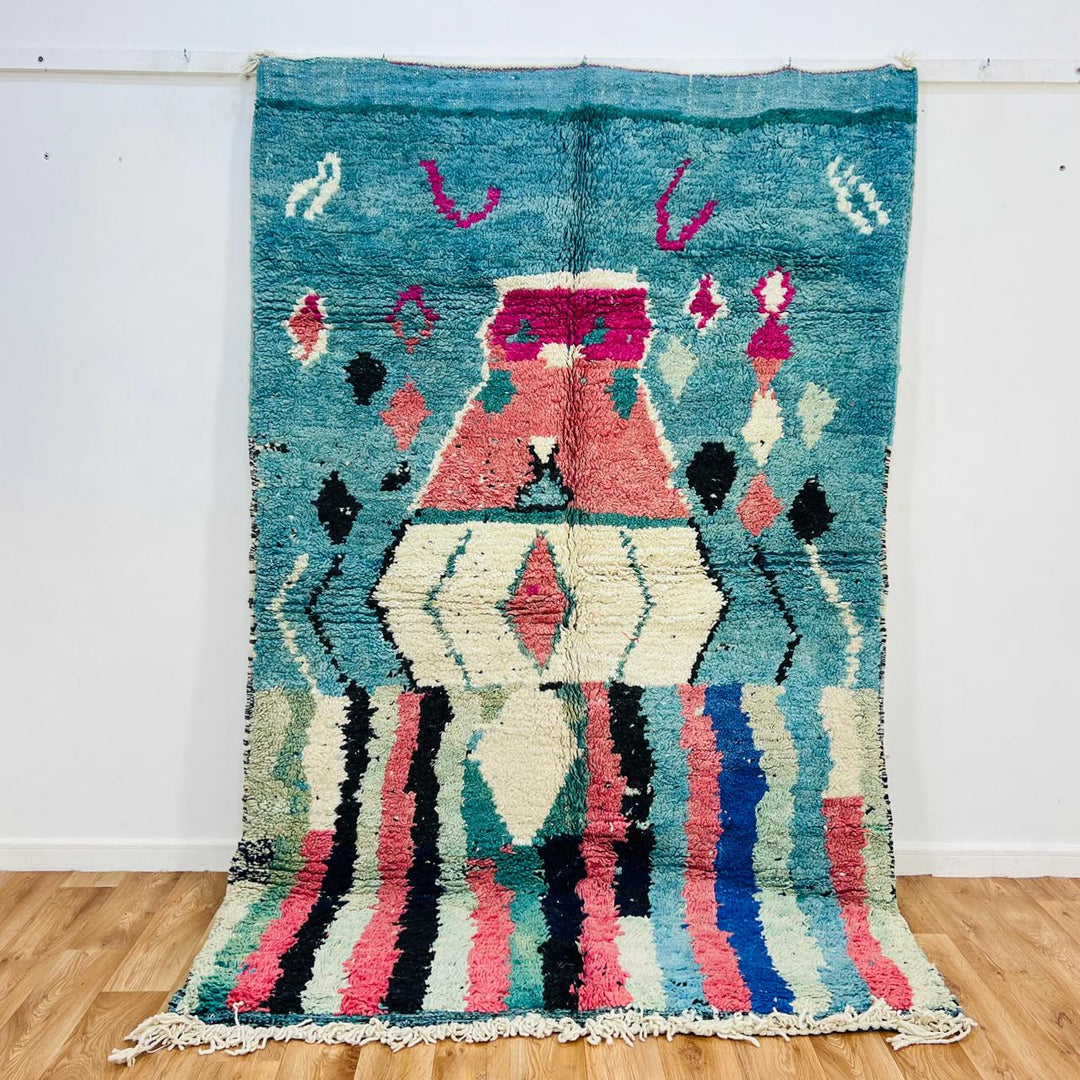 Vintage Moroccan wool rug 738 – handmade blue, pink, and cream geometric Berber rug, 254 × 158 cm (8.33 × 5.18 ft).
