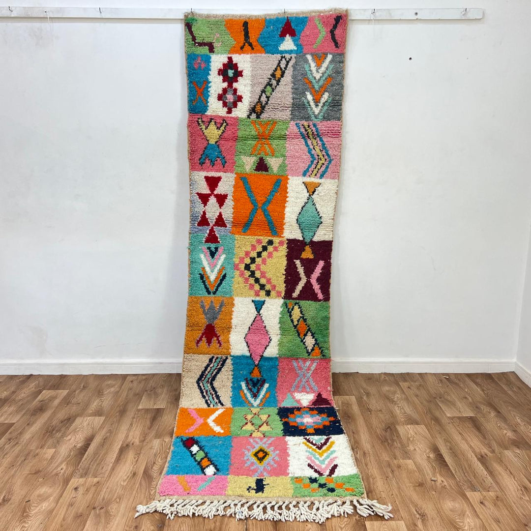 Vintage Moroccan wool runner rug 819 – handmade colorful geometric Berber wool carpet, 286 × 81 cm (9.38 × 2.65 ft).