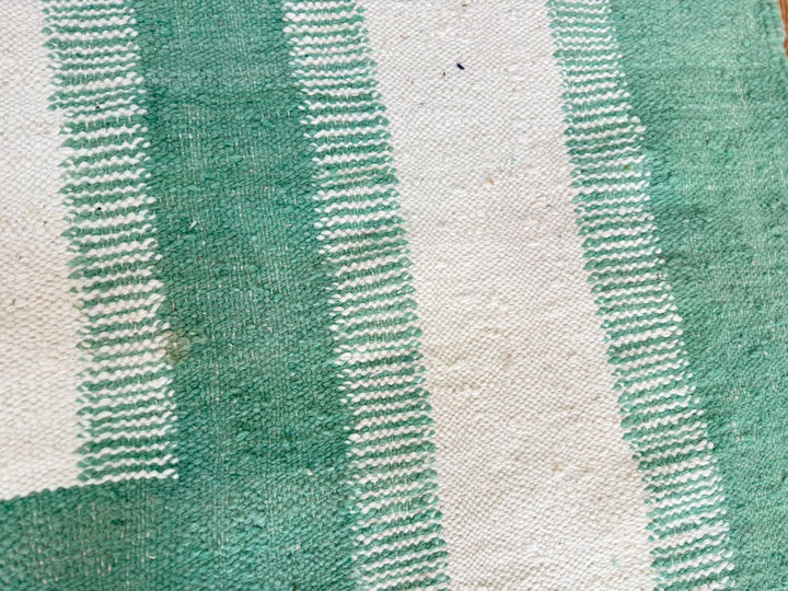 Flatweave Moroccan Rug – Green & Cream Wool Berber Carpet
