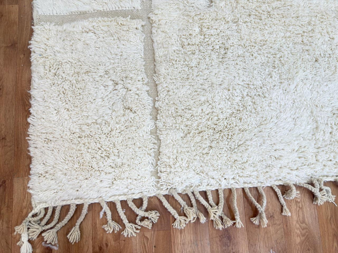 Hand Knotted Beni Ourain Rug – Cream Moroccan Wool Carpet