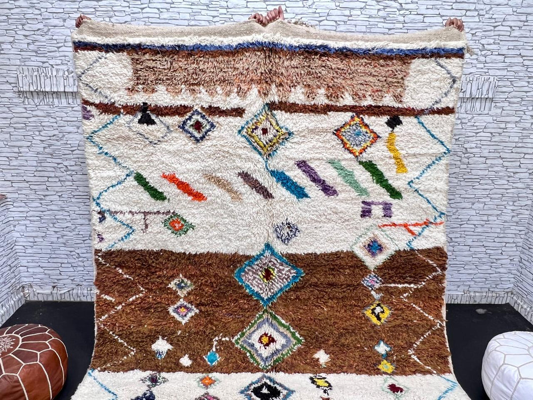 Modern Moroccan wool rug with earth tones and floating diamond pattern