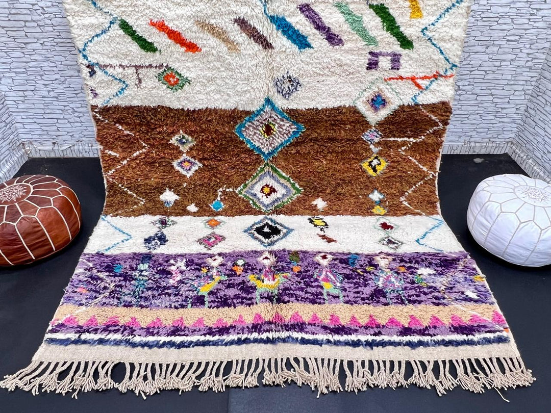 Modern Moroccan wool rug with earth tones and floating diamond pattern