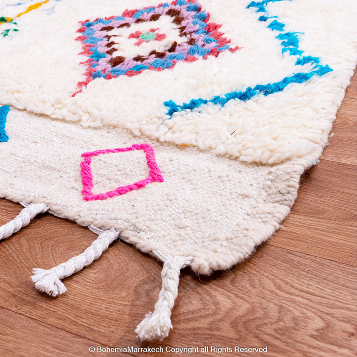 Colorful Boujaad Moroccan Rug with diamond motifs – handmade wool rug