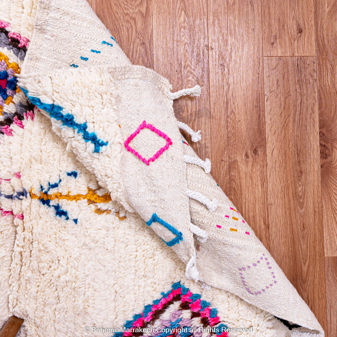 Colorful Boujaad Moroccan Rug with diamond motifs – handmade wool rug