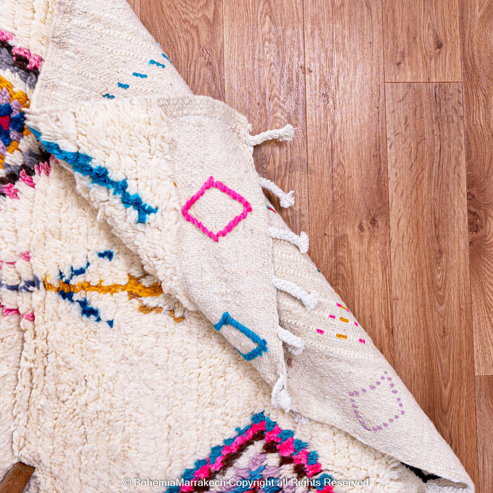 Colorful Boujaad Moroccan Rug with diamond motifs – handmade wool rug