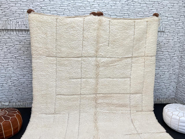 Beige Minimalist Moroccan Wool Rug – Handmade Beni Mrirt Carpet