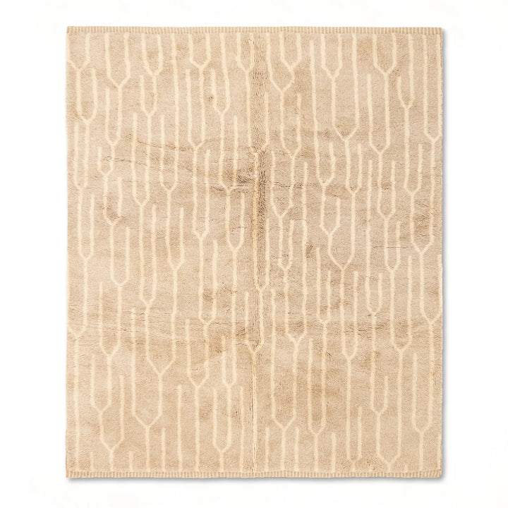 Beige Moroccan Wool Rug with Shaved Chain Motif – Plush Texture