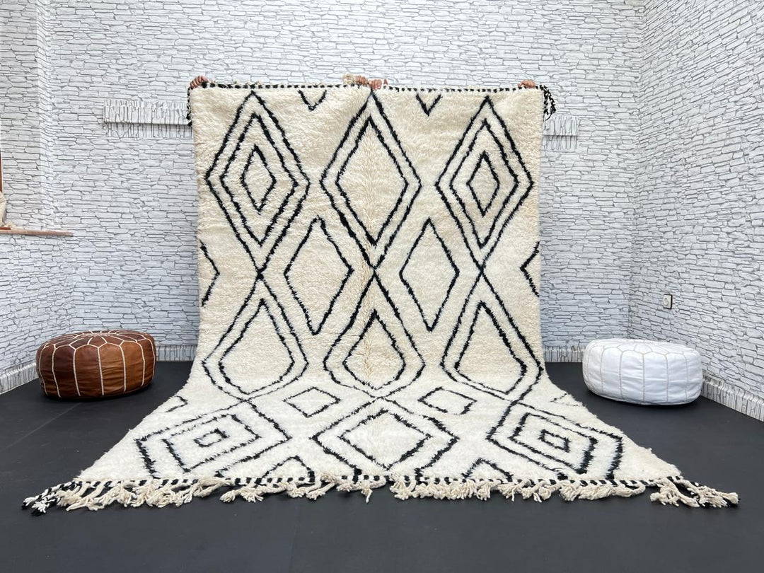 Black and white Beni Ourain Moroccan wool rug with geometric diamond design