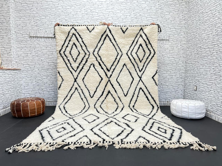 Black and white Beni Ourain Moroccan wool rug with geometric diamond design