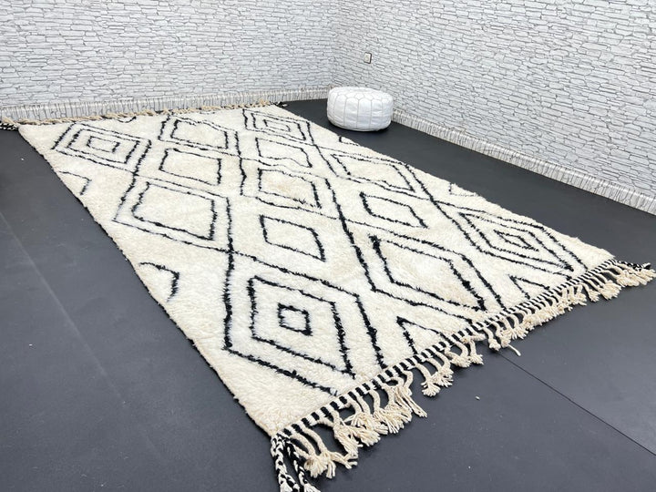 Black and white Beni Ourain Moroccan wool rug with geometric diamond design