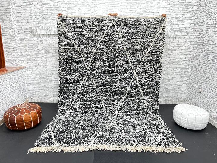 Handmade black Moroccan wool rug with cream diamond pattern – Beni Ourain style