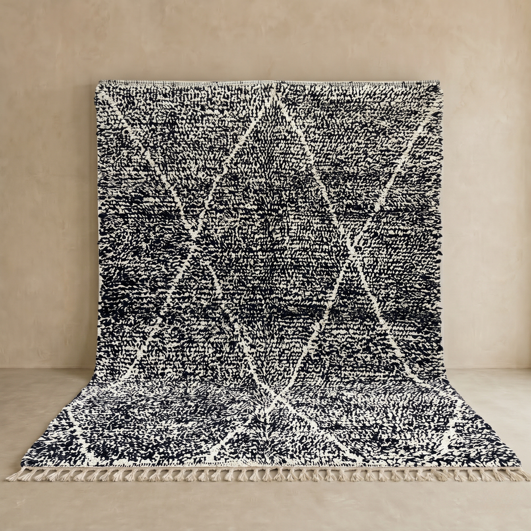 Handmade black Moroccan wool rug with cream diamond pattern – Beni Ourain style