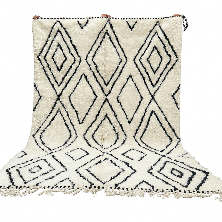 Black and white Beni Ourain Moroccan wool rug with geometric diamond design