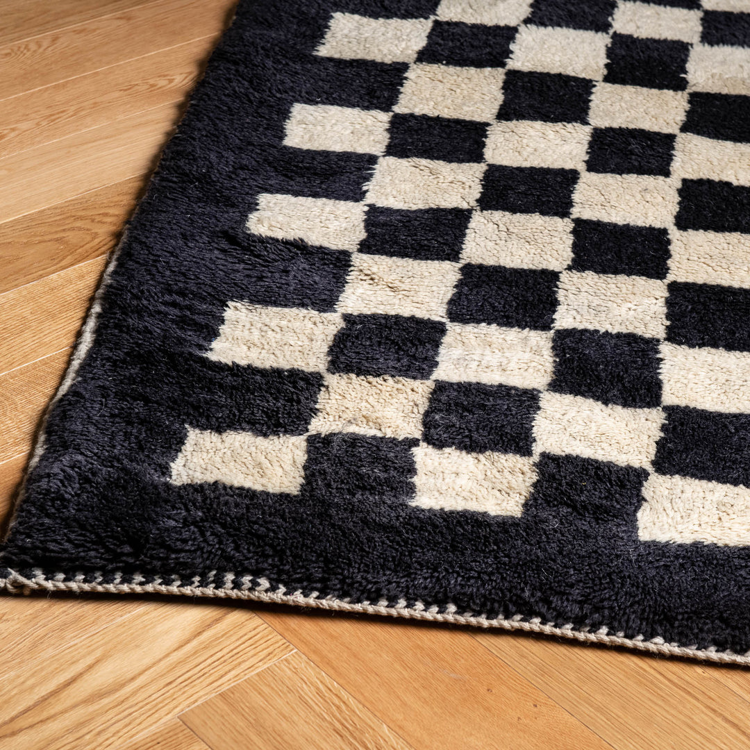 Black and White Checkered Moroccan Wool Rug – Modern Handmade