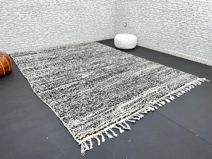 Handmade black and white Moroccan wool rug – modern Berber design
