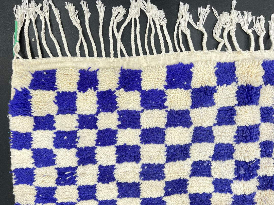 Blue and white checkered Moroccan wool rug, handmade by Berber artisans from 100% natural wool