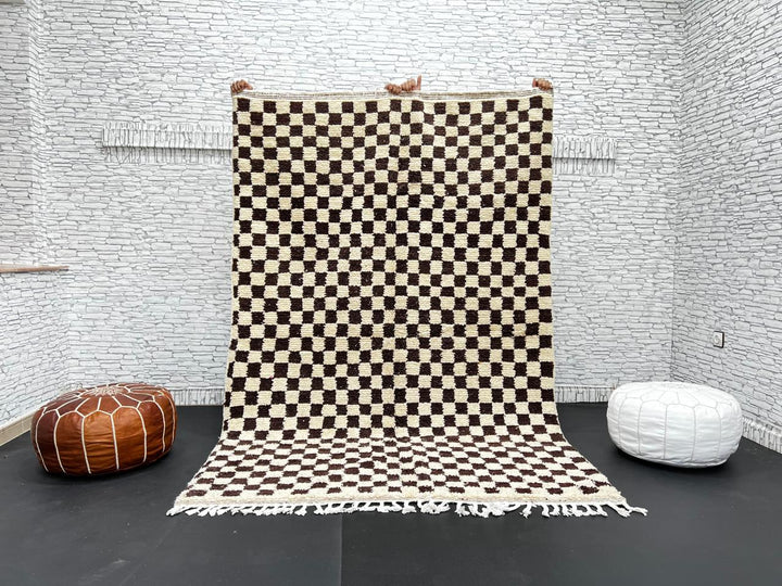 Brown and white checkered Moroccan wool rug, handmade flatweave design with geometric pattern