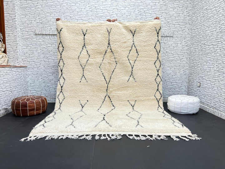 Cream Beni Ourain Moroccan wool rug with black diamond pattern