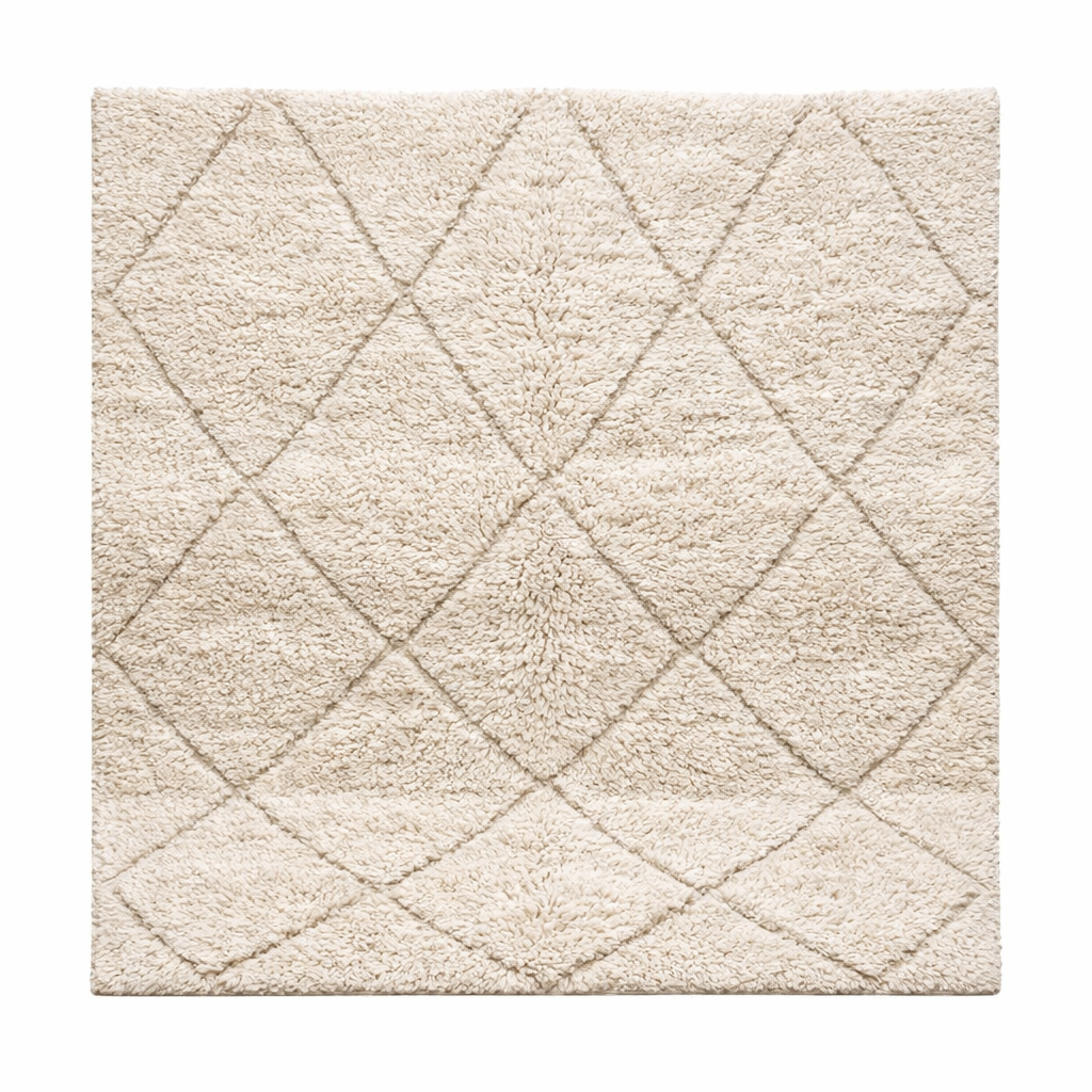 Cream Moroccan wool rug with diamond Berber pattern and plush texture