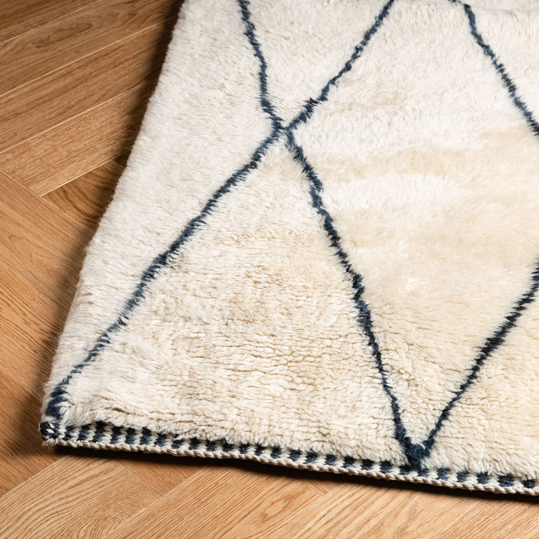 Cream Moroccan Wool Runner with Black Line Diamonds
