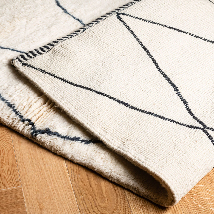 Cream Moroccan Wool Runner with Black Line Diamonds