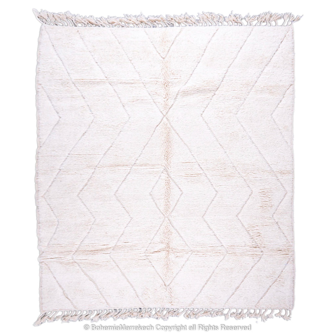 White Moroccan rug with subtle zigzag design, hand-knotted wool, ideal for modern, Scandinavian, or boho interiors. Moroccan rug 8x10.