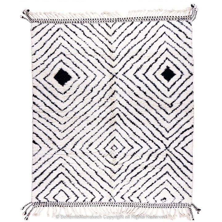 Black and white Beni Ourain Moroccan wool rug with bold geometric diamond design – handmade runner rug