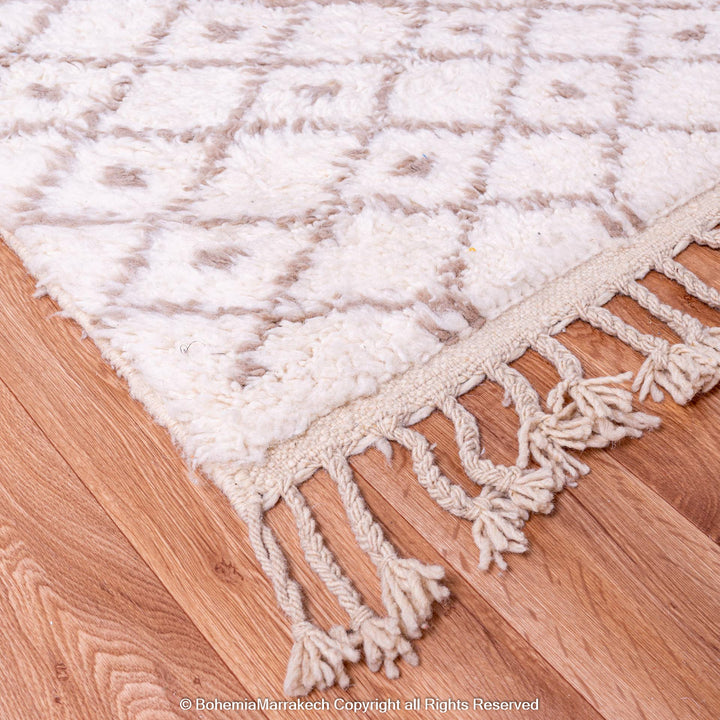 White Moroccan Beni Ourain Rug with Subtle Berber Geometric Pattern