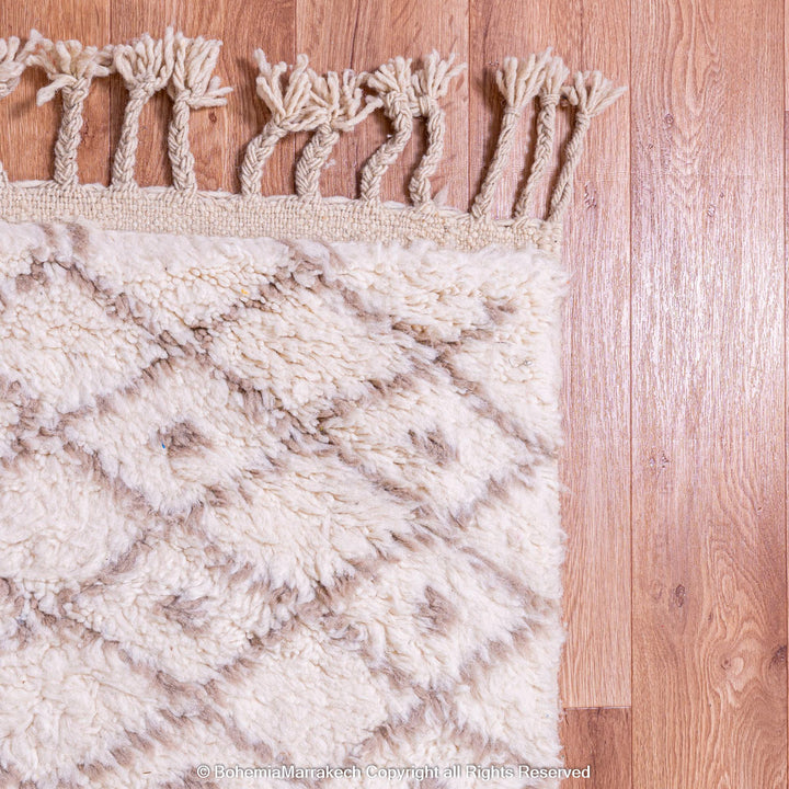 White Moroccan Beni Ourain Rug with Subtle Berber Geometric Pattern