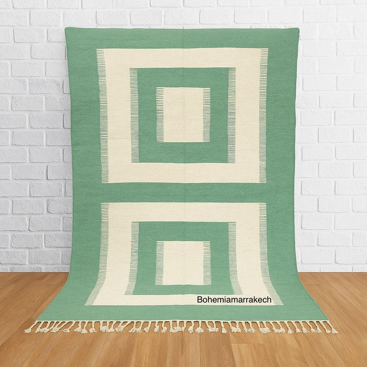 Flatweave Moroccan Rug – Green & Cream Wool Berber Carpet