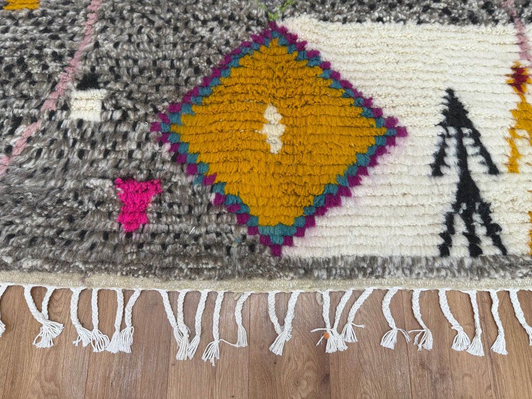 Colorful Moroccan Wool Rug – Geometric beni mrirt  rug Design