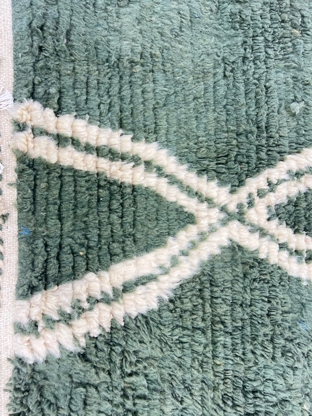 Green Beni Mrirt Rug – Handmade Moroccan Geometric Design