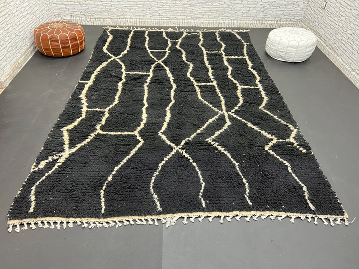 Black Beni Ourain Rug – Handmade Moroccan Wool Carpet