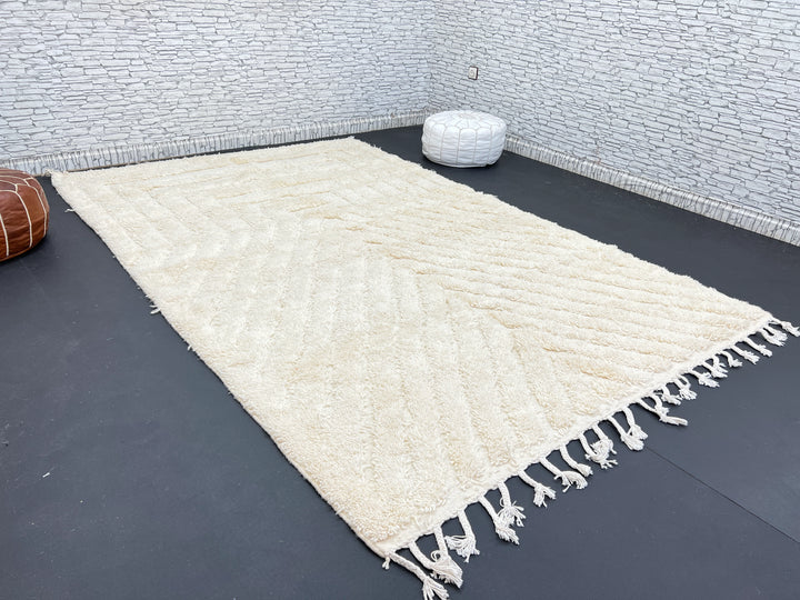 White Beni Mrirt Rug – Handmade Moroccan Wool Carpet