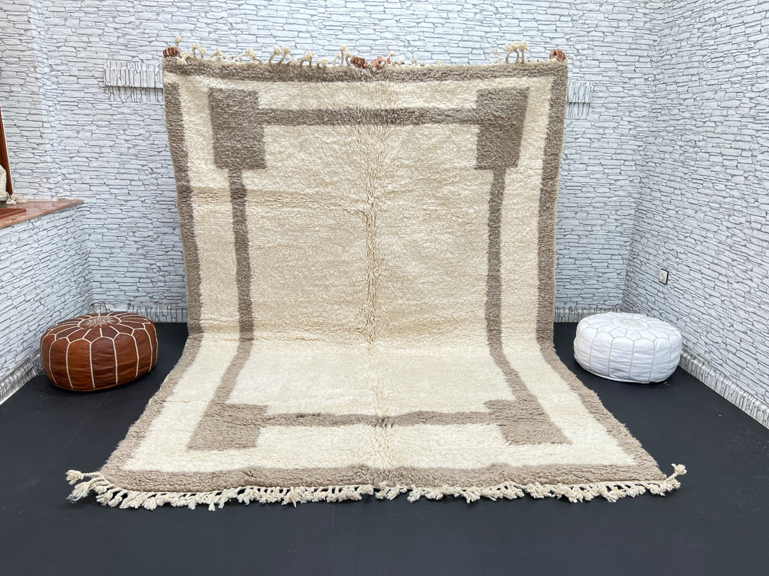 Beige Minimalist Moroccan Rug – Handmade Wool Carpet