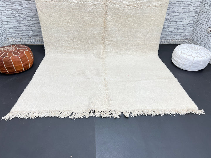 White moroccan rug - Beni ourian wool rug