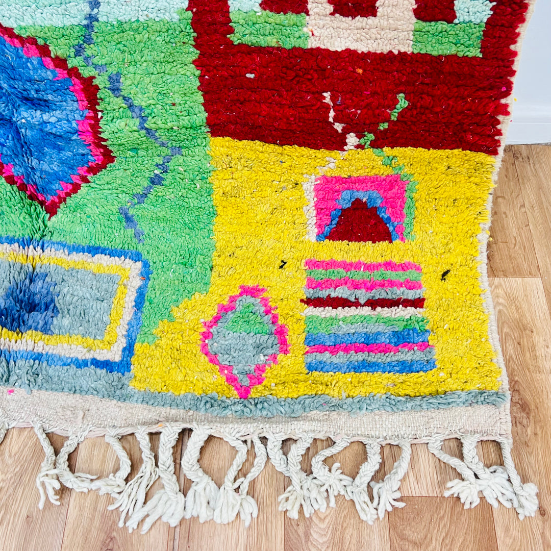 Colorful Vintage Moroccan Wool Rug 407 with Geometric Patterns and Tassels