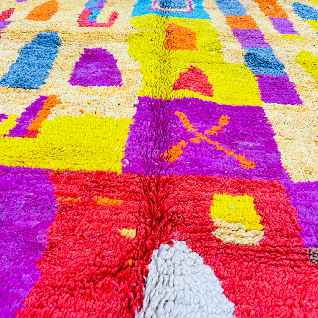 Colorful Moroccan shag rug with multicolored abstract patterns in wool, perfect for traditional Moroccan home decor.